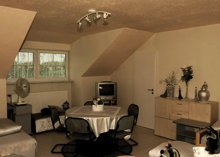 Caruso Und Pizzeria Guest house Salzweg